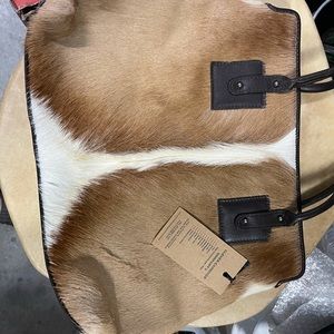 Clever carriage company purse